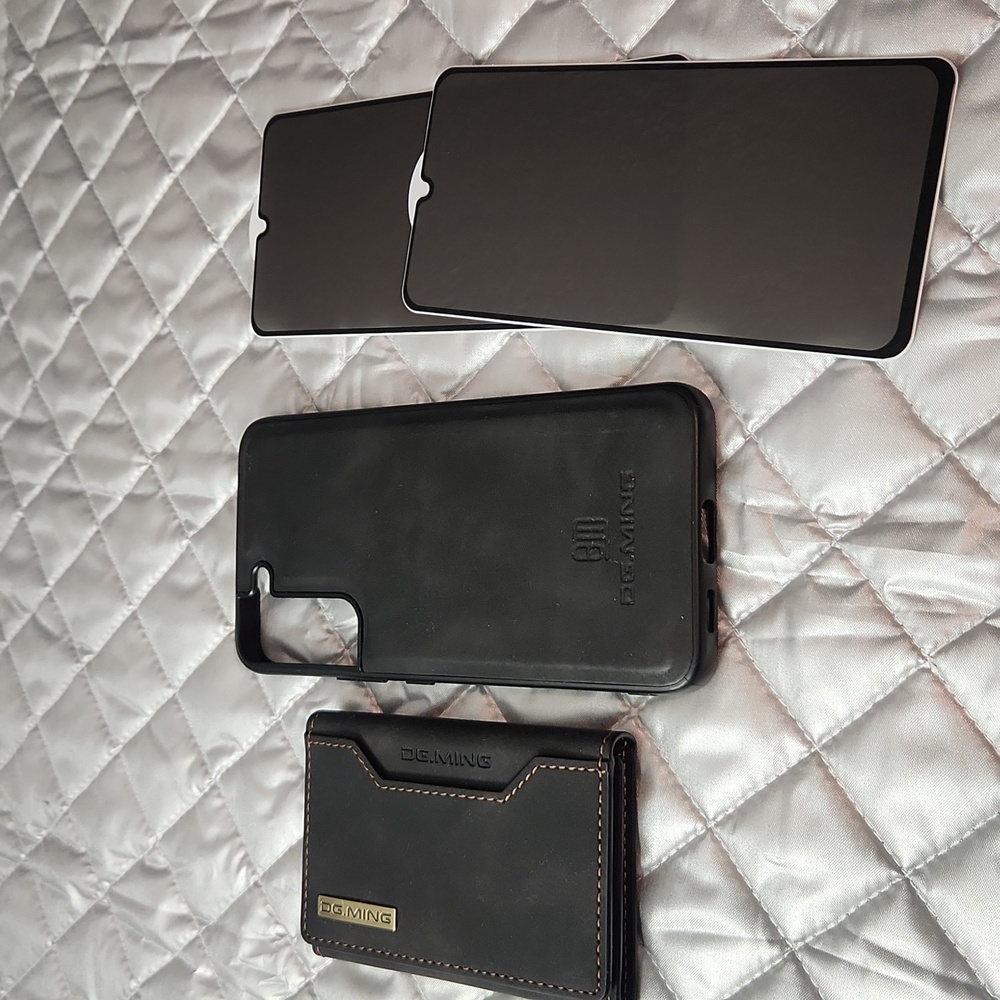 Samsung Galaxy S22+ Phone Magnetic Case with Wallet, + 2 glass screen protectors